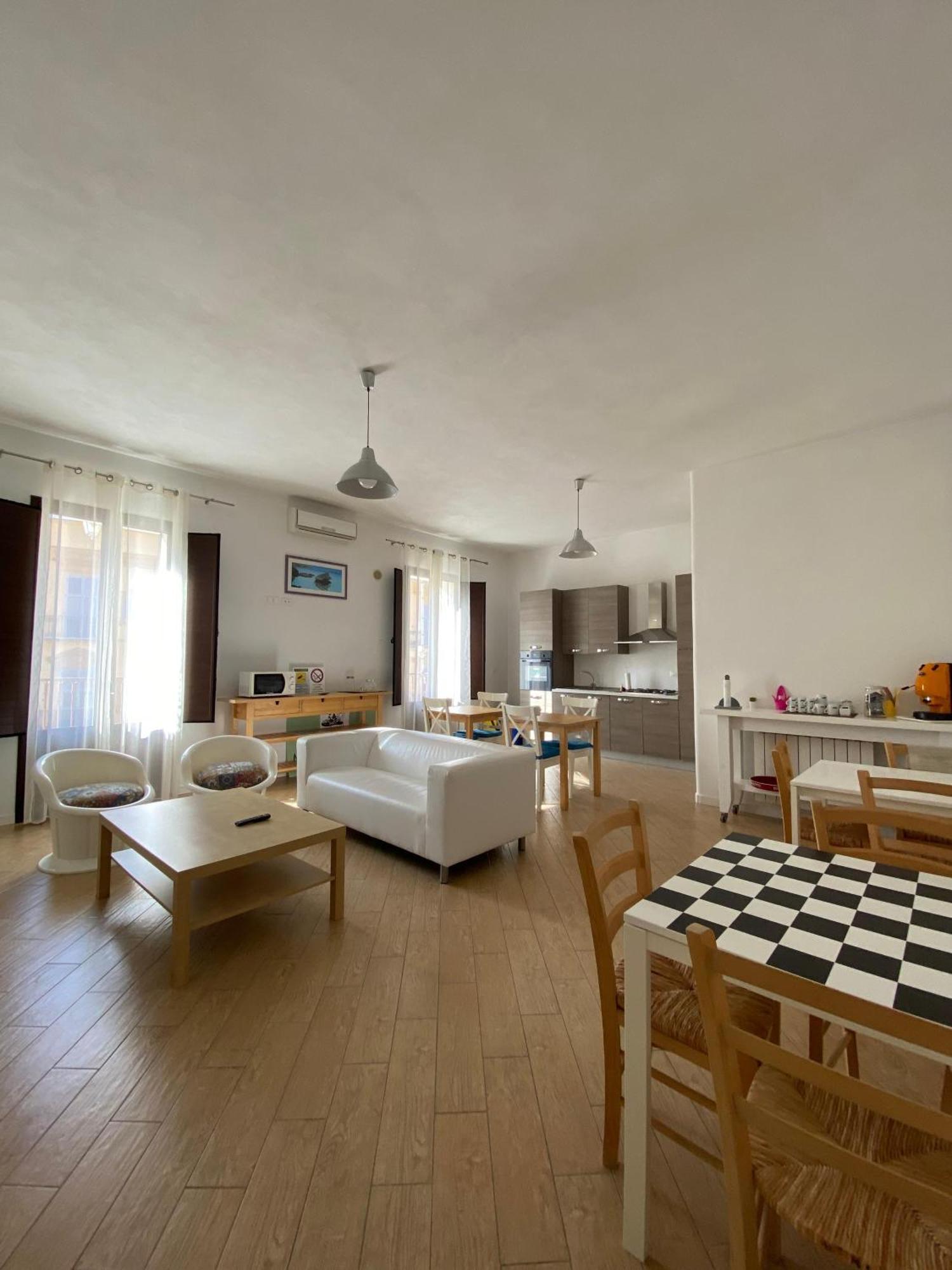 Manu'S House B&B Porto Empedocle Ngoại thất bức ảnh